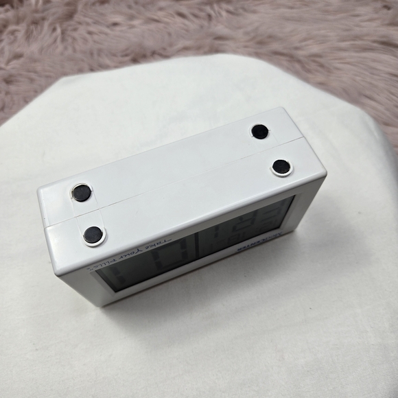 MEDCENTER Medication Pill Reminder Digital Talking Alarm Clock - Picture 15 of 17